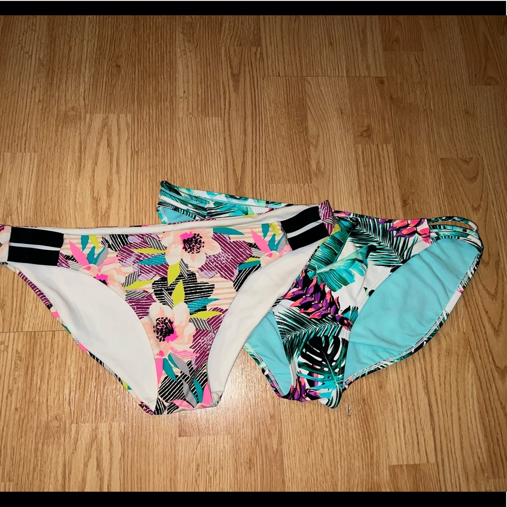 Pair of Tropical bikini bottoms
